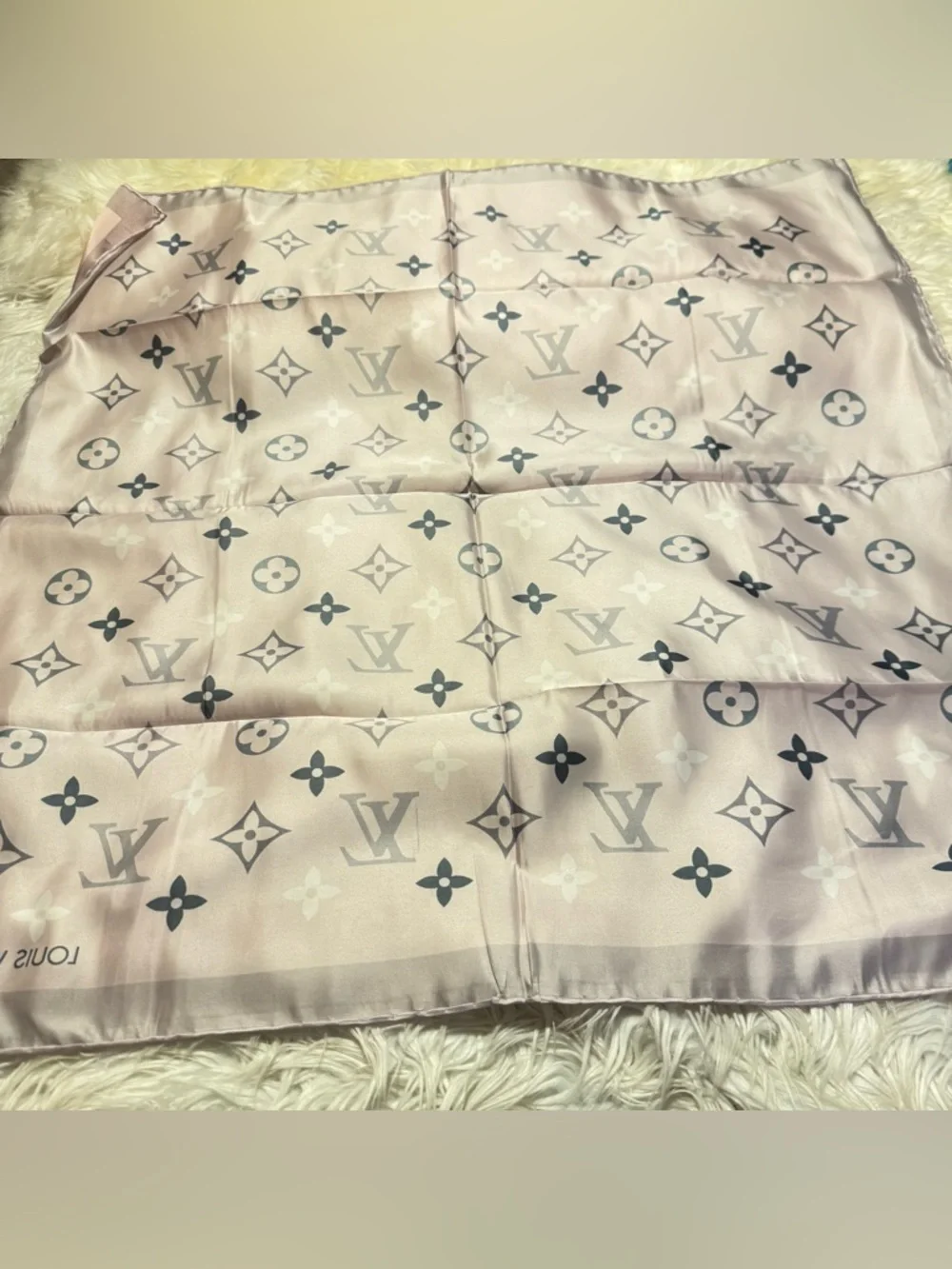 Luxury vibes LOUIS VUlTTON monogram silky scarf 35x35 PURPLE‼️LAST ONE LEFT